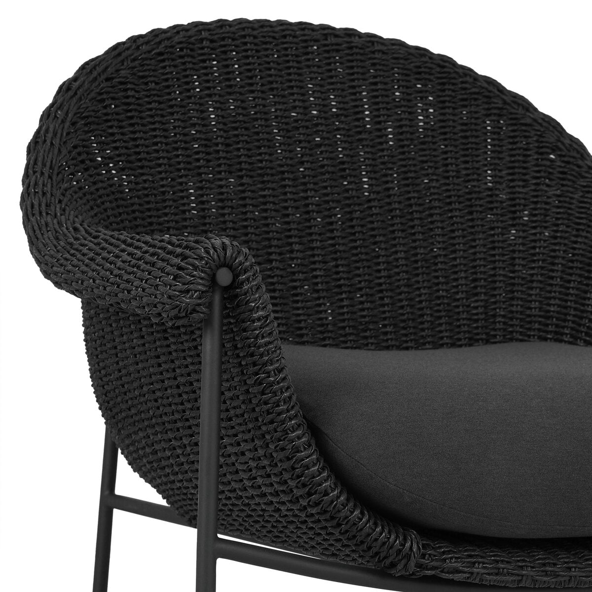 Suerte Outdoor Chair