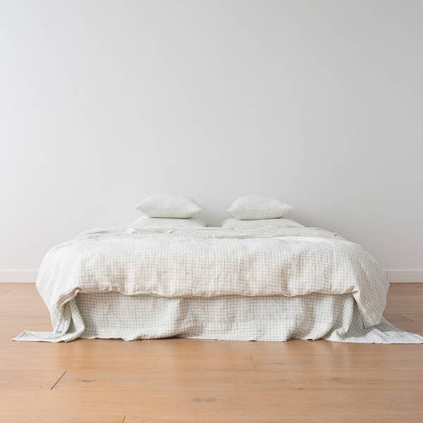 Linen Duvet - White Arctic Check