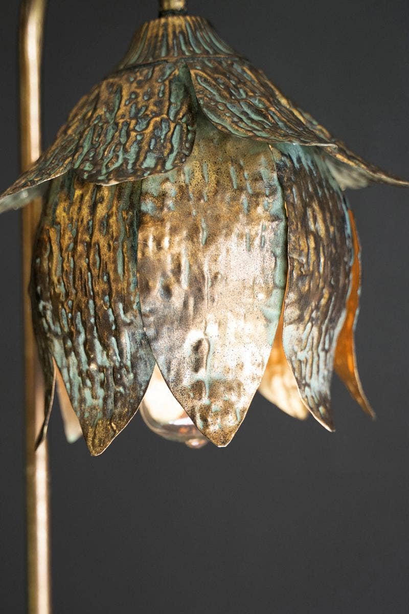 ANTIQUE BRASS TULIP TABLE LAMP