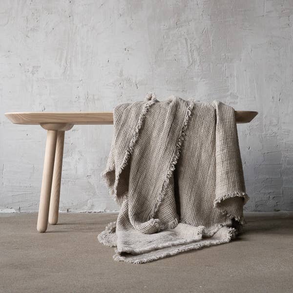 Linen Throw With Fringes - Natural