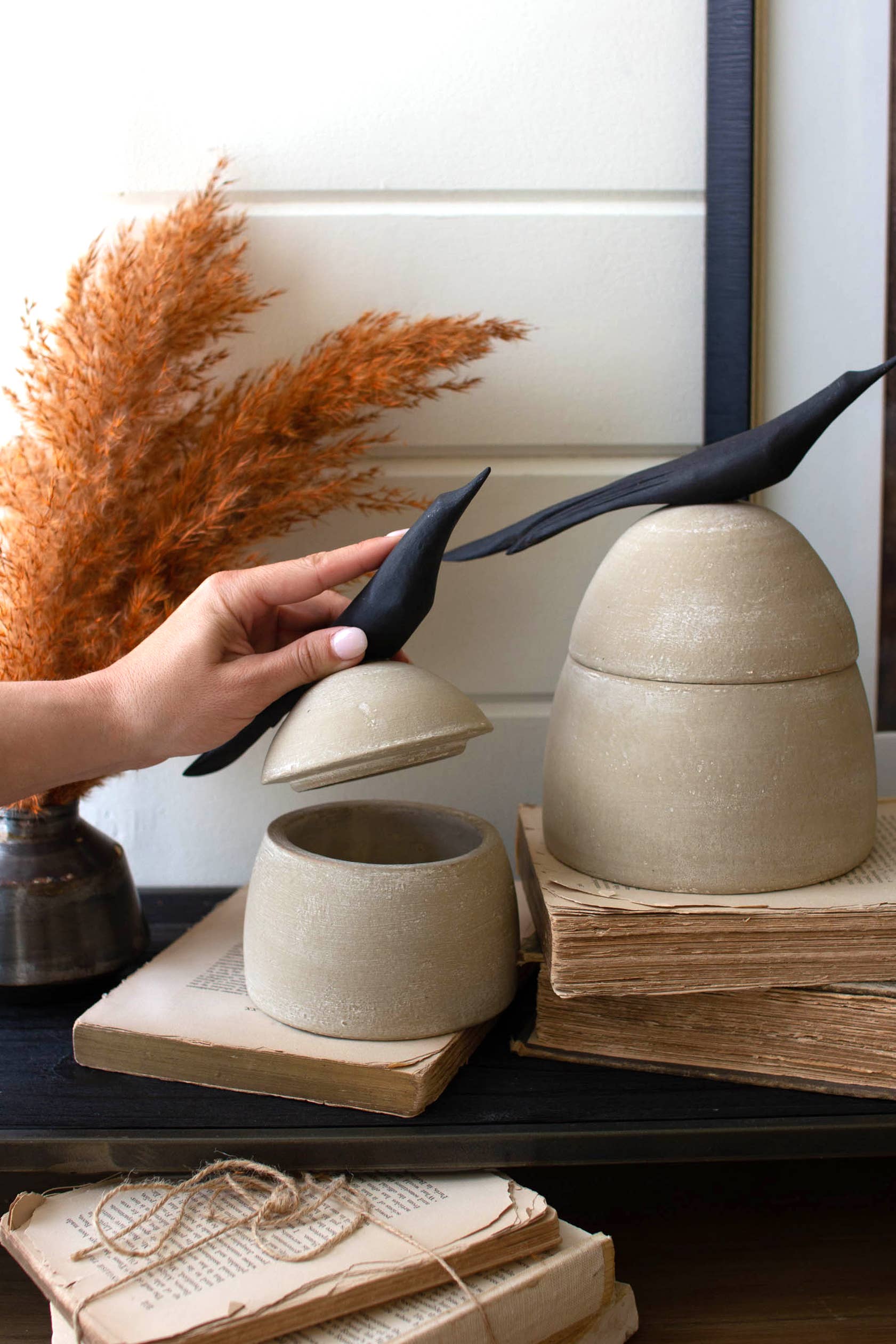 Blackbird Clay Canister