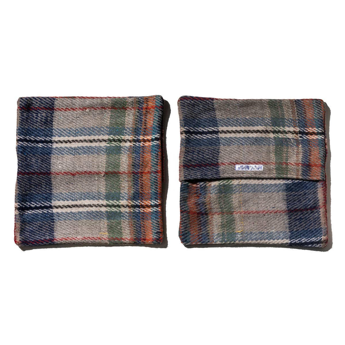 RECYCLED WOOL MIX Pillow 60 x 60 / Assorted Color