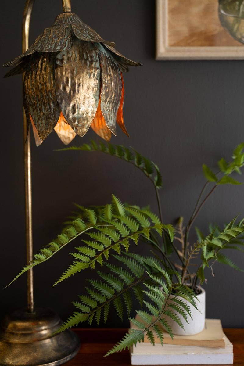 ANTIQUE BRASS TULIP TABLE LAMP