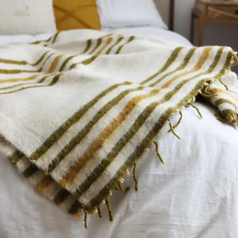 Celeste Momo Blanket