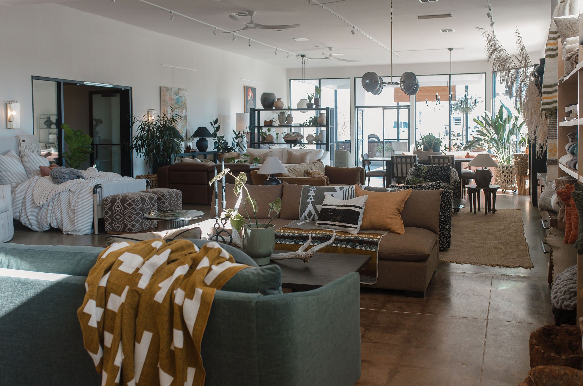 Adler Sofa