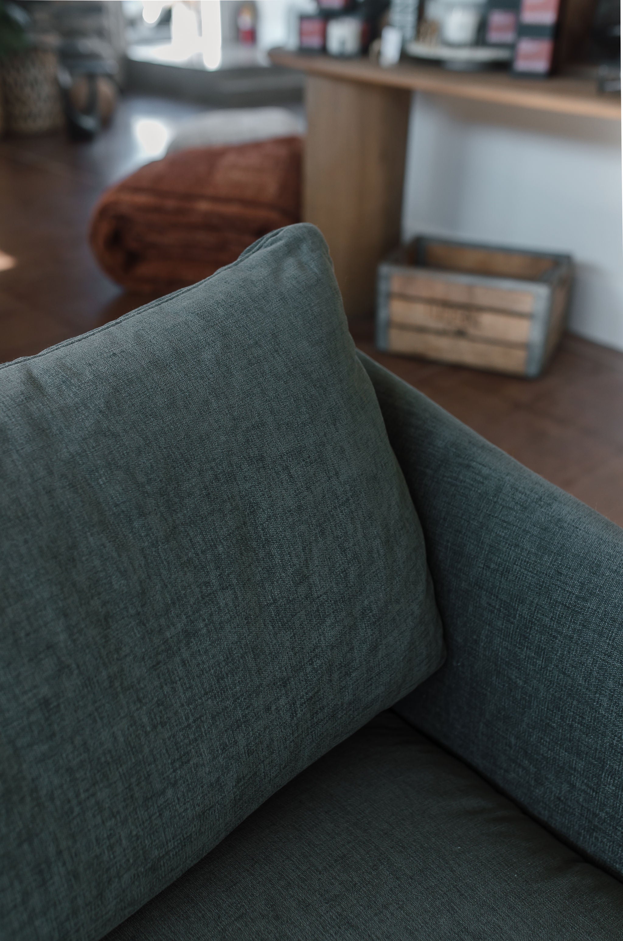 Adler Sofa