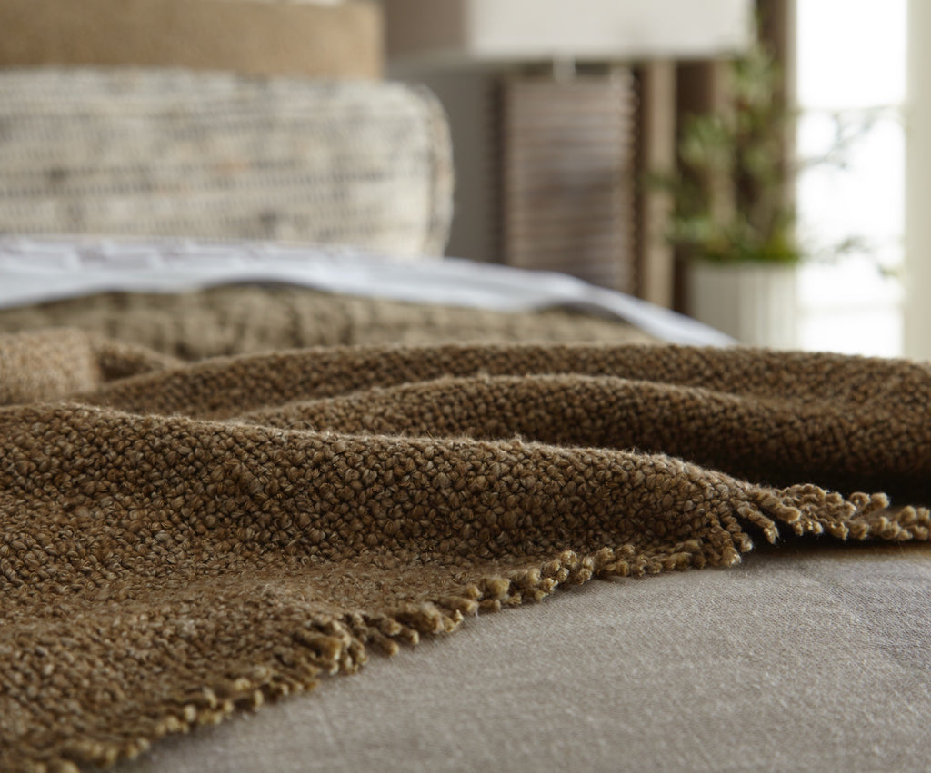 Andrea Coverlet, Bronze