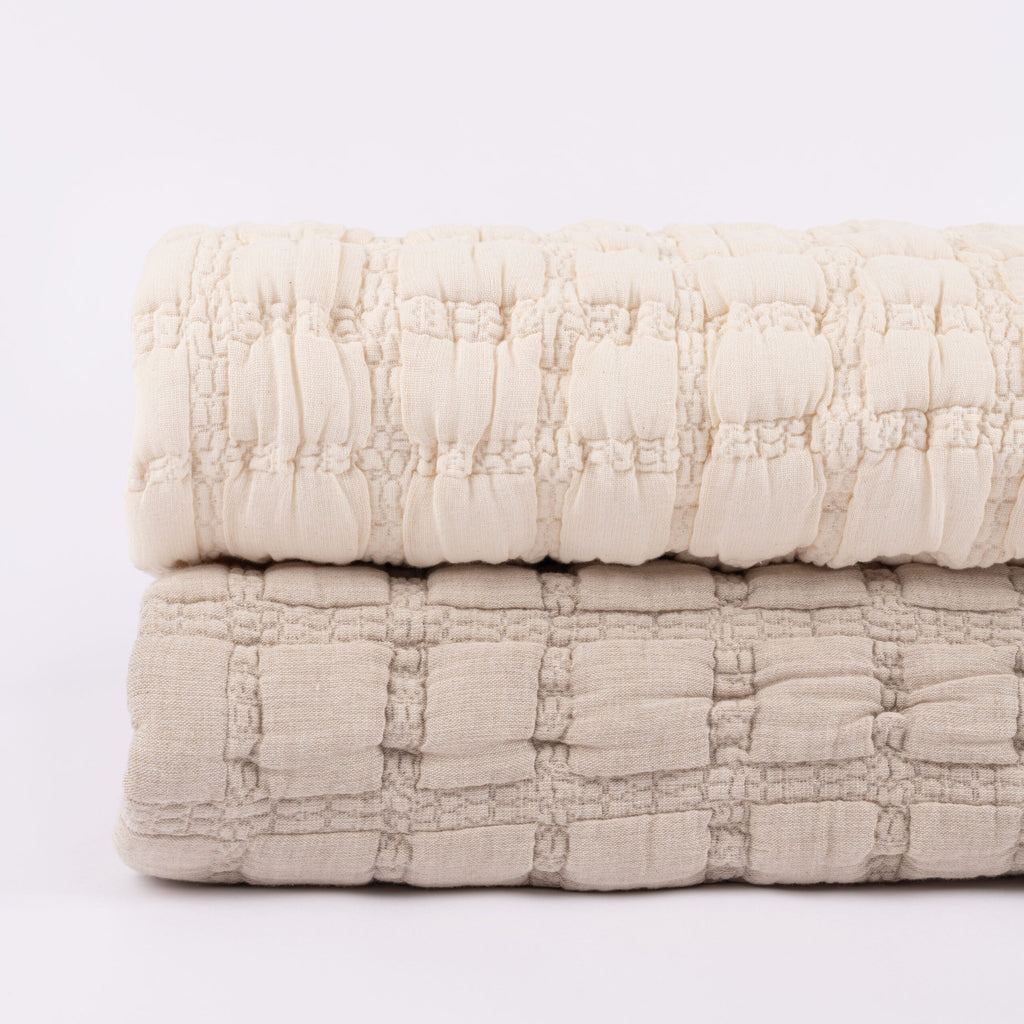 Claudia Quilt, Wheat