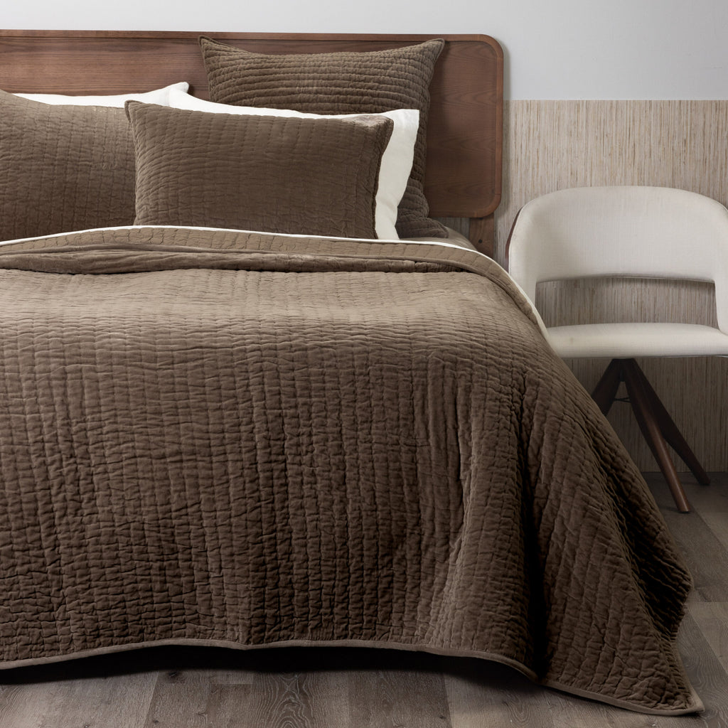 Ethan Quilt, Tobacco