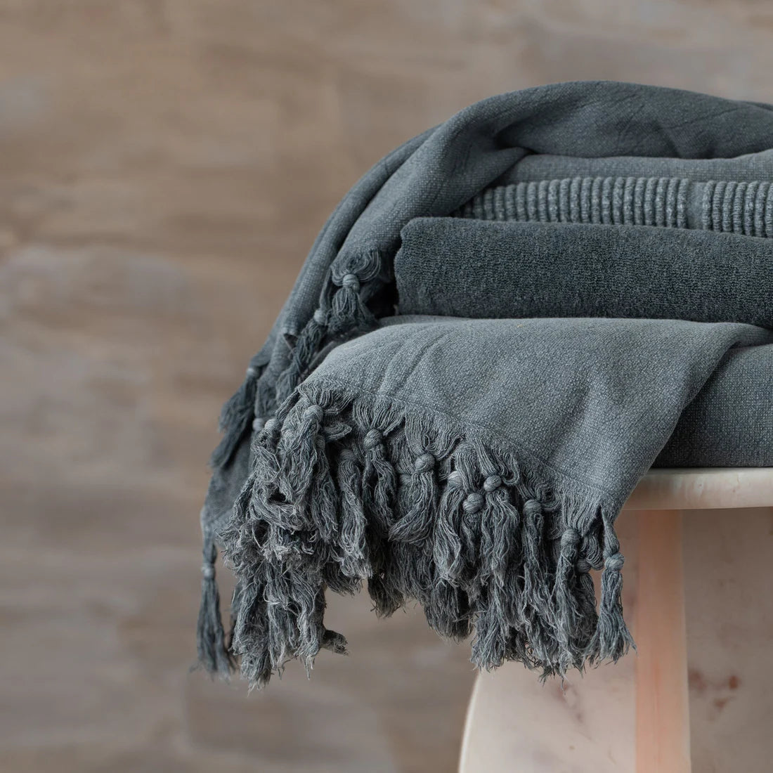 Vintage Wash Hand Towel | Charcoal