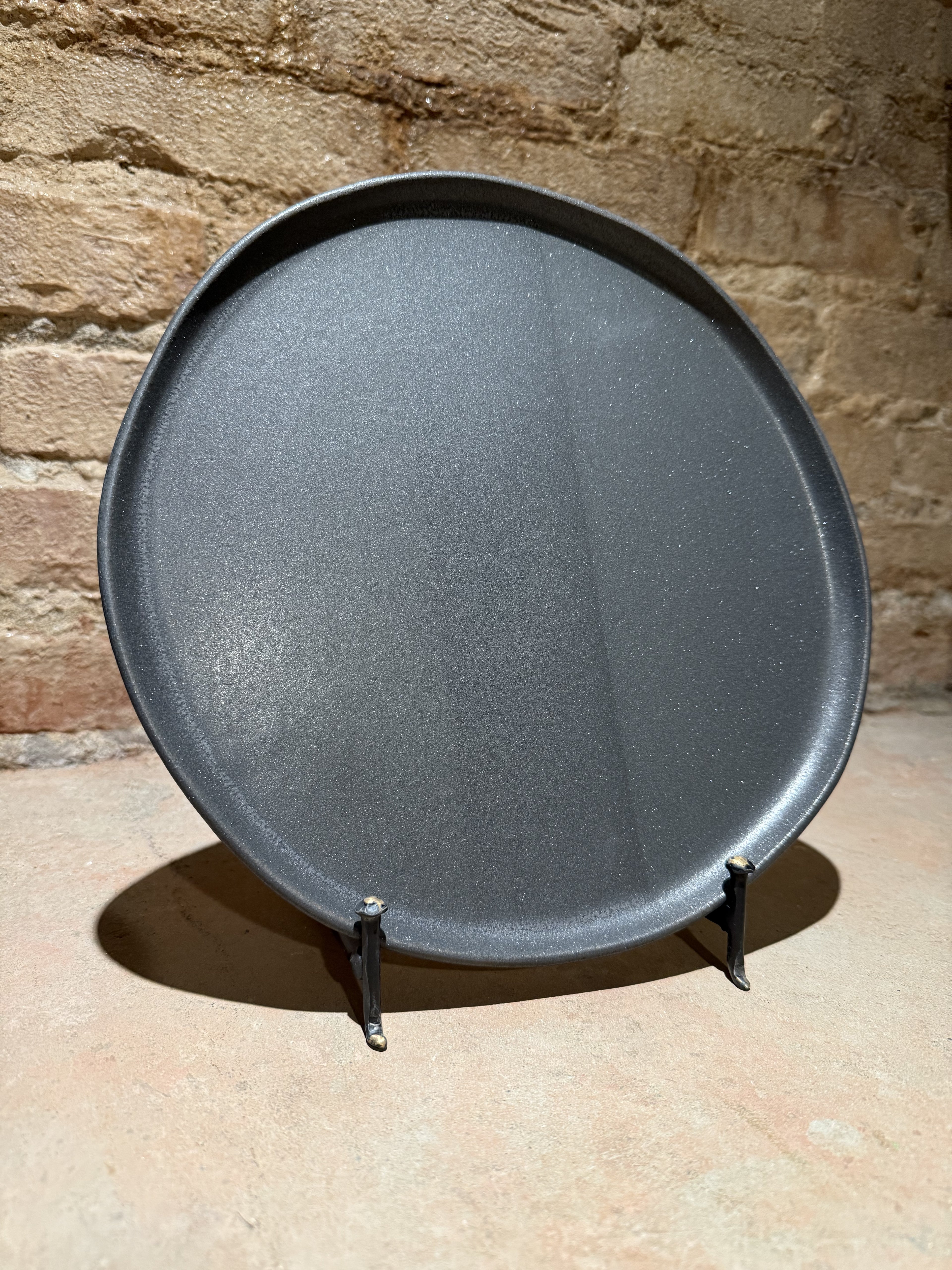 AM Urban Dinner Plate- Charcoal