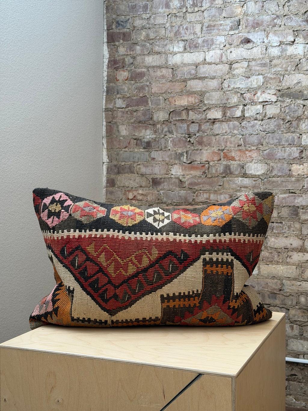 One-of-a-Kind Lumbar - 78 16x24