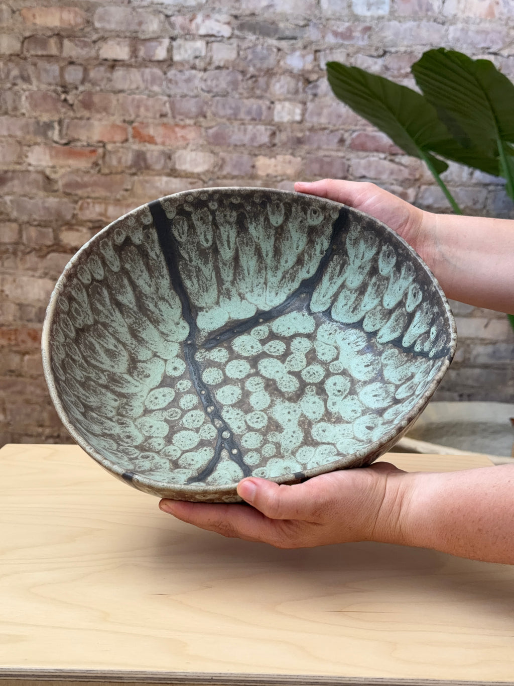 AM 12" Round Bowl in Mint