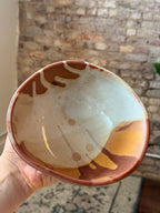 AM 7" Round Bowl in Marble Ochre