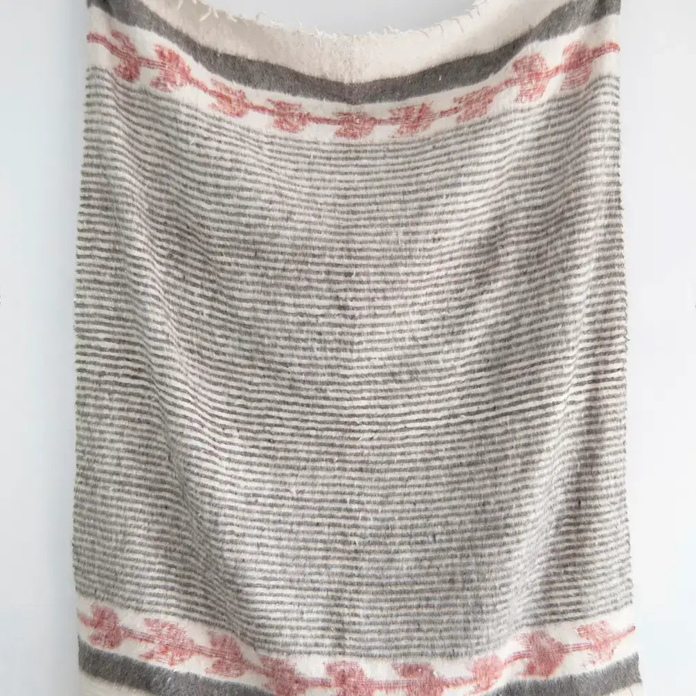 Selene Momo Blanket