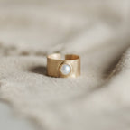 Nile Ring // 6mm // Pearl