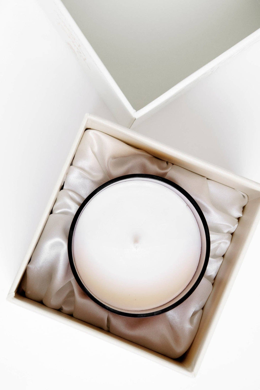 Silverbloom Candle | Soy Wax Amber Glass Gold Foil Box