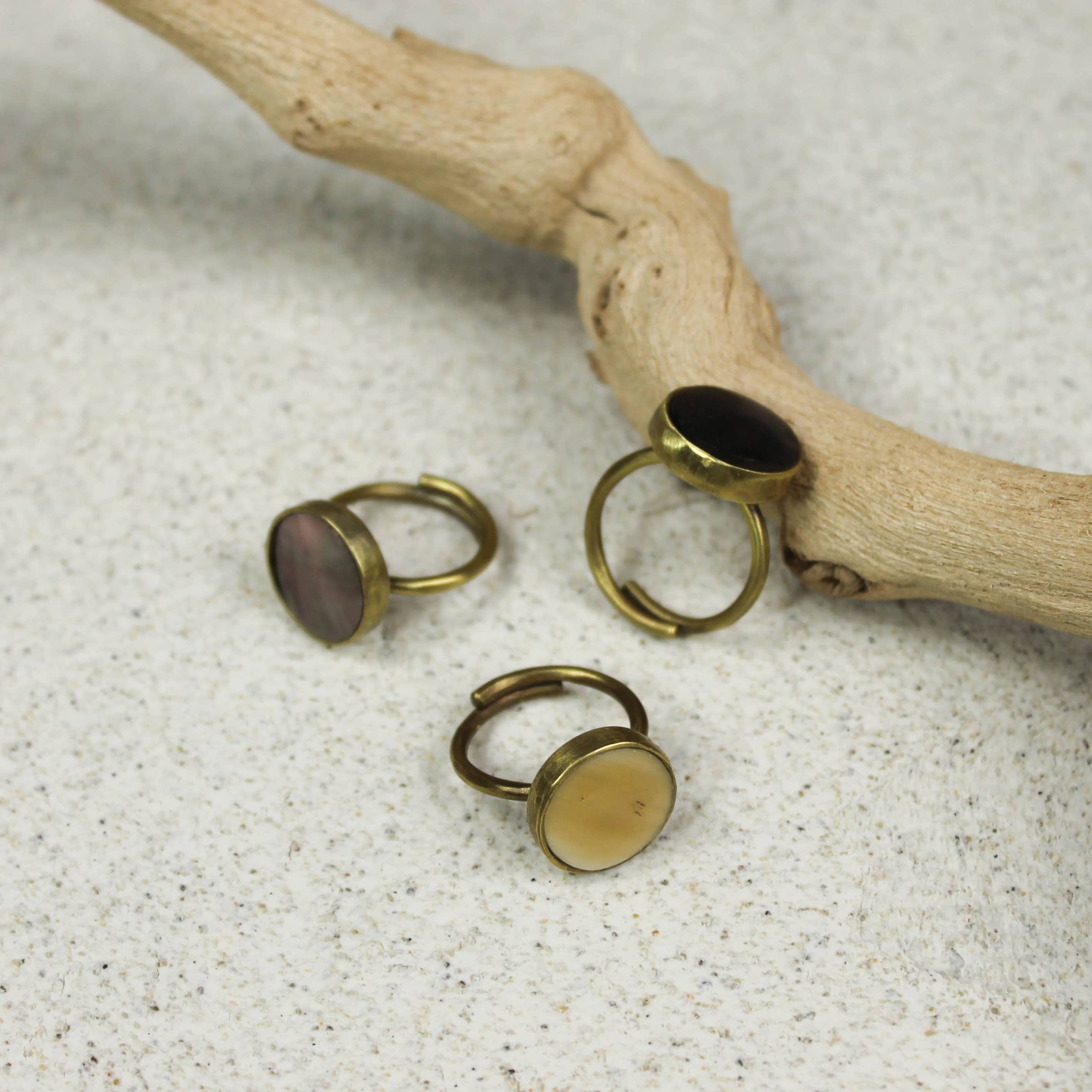 Penny Ring, Brass, Dark Horn