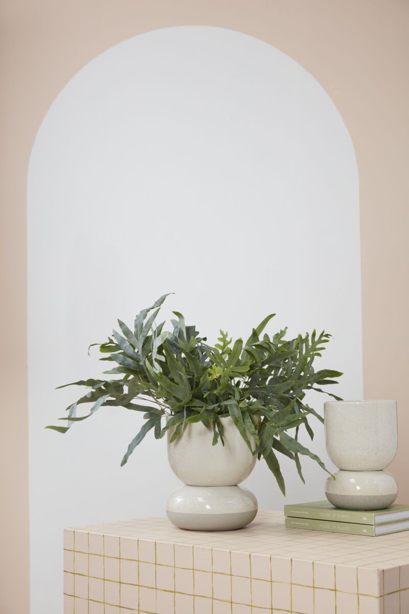 Tartu Self-Watering Pot with Saucer